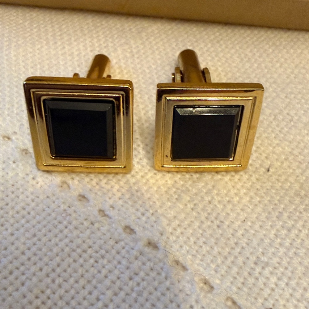 Vintage Black & Gold Square Cufflinks